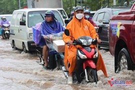 Dự báo thời tiết 7/6: Bắc Bộ tiếp tục mưa giông kéo dài, miền Trung nắng rát