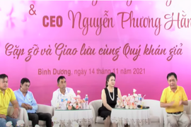 Công an TP.HCM làm việc với êkip hỗ trợ bà Nguyễn Phương Hằng livestream