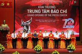 Khai trương Trung tâm Báo chí Kỷ niệm 70 năm Chiến thắng Điện Biên Phủ 