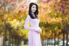 Hoa hậu Jennifer Chung đẹp ngọt ngào cùng sắc hồng 