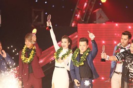 Đông Nhi đoạt giải Quán quân The Remix 2015