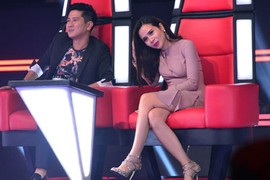 The Voice Kids: Hồ Hoài Anh tung chiêu dụ dỗ thí sinh