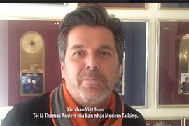 Thomas Anders của Modern Talking quay clip “lấy lòng” fan Việt