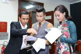 MC Nguyên Khang tiết lộ sốc về hậu trường trao giải Cánh diều 2016