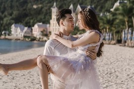 Ưng Hoàng Phúc bán nude trong ảnh cưới với Kim Cương