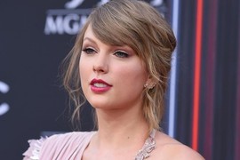 Taylor Swift bị chỉ trích nói dối, không đủ nhân phẩm