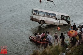 Nghẹt thở với hậu trường cảnh quay nguy hiểm trong "Đi về phía lửa"