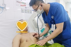 Nam thanh niên sốc nhiệt nguy kịch khi đi xe máy giữa trưa nắng