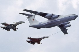 Với Il-78, chiến đấu cơ Trung Quốc như “hổ mọc thêm cánh”