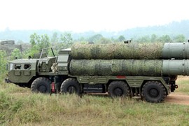 Hai tiểu đoàn S-300 Việt Nam huấn luyện chiến đấu