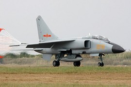 Chuyên gia TQ cố “gán ghép” đánh giá JH-7 hơn Su-30