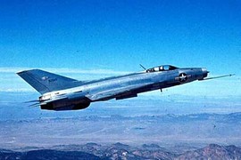 Hé lộ chuyện Mỹ thử nghiệm MiG-21 ở khu vực 51