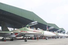 Trung đoàn 923 ra quân huấn luyện với Su-30MK2