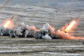 Azerbaijan đã dùng vũ khí “khủng” nào đánh phá Armenia?