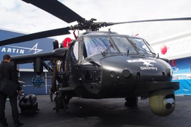 Mỹ khoe ứng viên thay thế trực thăng Mi-24 của VN