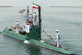 Bí ẩn tên lửa phóng từ tàu ngầm của Iran