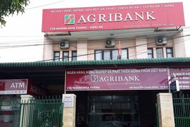 Đang truy bắt đối tượng nổ súng cướp ngân hàng Agribank ở Đắk Lắk