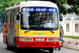 Video: 12.000 lượt bus/ngày ở Hà Nội đang được vận hành như thế nào?