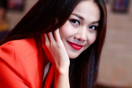 Ngẩn ngơ với nhan sắc của Thanh Hằng