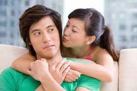 Nhận điện thoại người yêu, chết điếng nghe phụ nữ lạ hỏi câu này