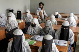 Nghịch cảnh của các bé gái Afghanistan dưới chế độ Taliban