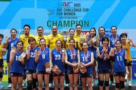 Ngược dòng hạ Indonesia, bóng chuyền nữ Việt Nam vô địch AVC Challenge Cup