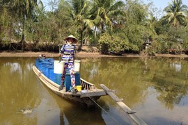 Nhịn ăn để mua nước