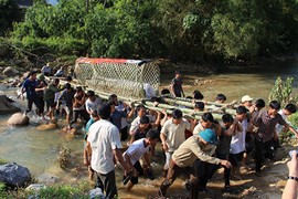 Những cái chết thương tâm ở xứ Thanh sau cơn lũ quét 