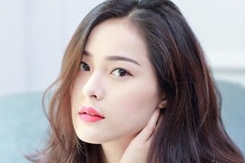 Bất ngờ với nhan sắc của Hạ Vy 3 năm trước khi yêu Cường Đôla