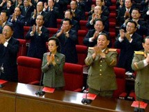 Cô của Kim Jong-un lần đầu xuất hiện sau vụ hành quyết chồng 