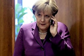 Obama mời Merkel tới Washington giải quyết bê bối nghe lén