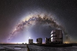 Very Large Telescope: Đôi mắt tinh anh của nhân loại nhìn vào vũ trụ