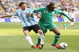 Argentina - Nigeria: Ông lớn vùi dập kẻ yếu?