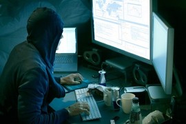 Hacker Việt Nam bị Mỹ tuyên phạt 13 năm tù