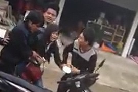 Video: Cô gái H'Mông gào khóc vì bị thanh niên bắt về làm vợ