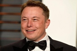 Từng sống chỉ 1 USD/ngày, Elon Musk nay đã có 19,9 tỷ USD