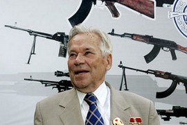 Những khẩu súng huyền thoại làm nên tên tuổi Kalashnikov