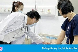 Tiền Giang:16 học sinh lớp 3 nhập viện sau khi ăn bánh, uống sữa