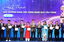 10 tài năng trẻ nhận giải thưởng Khoa học Công nghệ Quả Cầu Vàng 2023