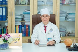 ThS.BSCKII Lê Huy Thạch: Niềm vui lớn nhất là bệnh nhân khỏe mạnh, hài lòng