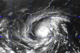 Siêu bão Haiyan giật cấp 17 áp sát Trường Sa