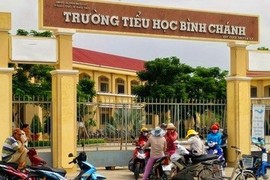 Vụ cô giáo quỳ xin lỗi: Chuyển trường nguyên Hiệu trưởng TH Bình Chánh