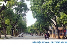 Thời tiết ngày 22/4: Bắc bộ nắng nóng, đêm có mưa rào và dông