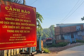 Cận cảnh hai dự án “đắp chiếu” nhiều năm ở khu đất vàng Bình Dương