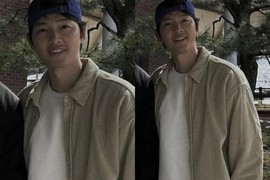 Cuộc sống ngọt ngào của Song Joong Ki và gia đình