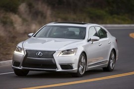 Hé lộ những bí mật của hãng xe sang Lexus