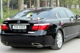 Đại gia Ninh Bình chơi trội với dàn Lexus biển khủng (2)