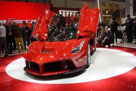 Siêu xế LaFerrari XX duy nhất thế giới dành cho đại gia