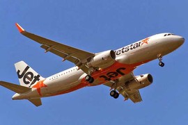 Mất liên lạc với không lưu, máy bay Jetstar phải bay lòng vòng