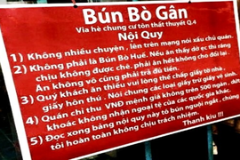 Dân mạng nổi sóng vì bảng hiệu quán bún bò bị tịch thu